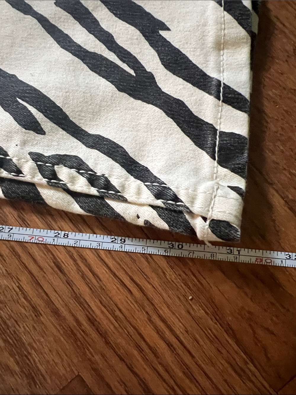 We the free zebra bell bottom jeans 26 - Picture 6 of 8